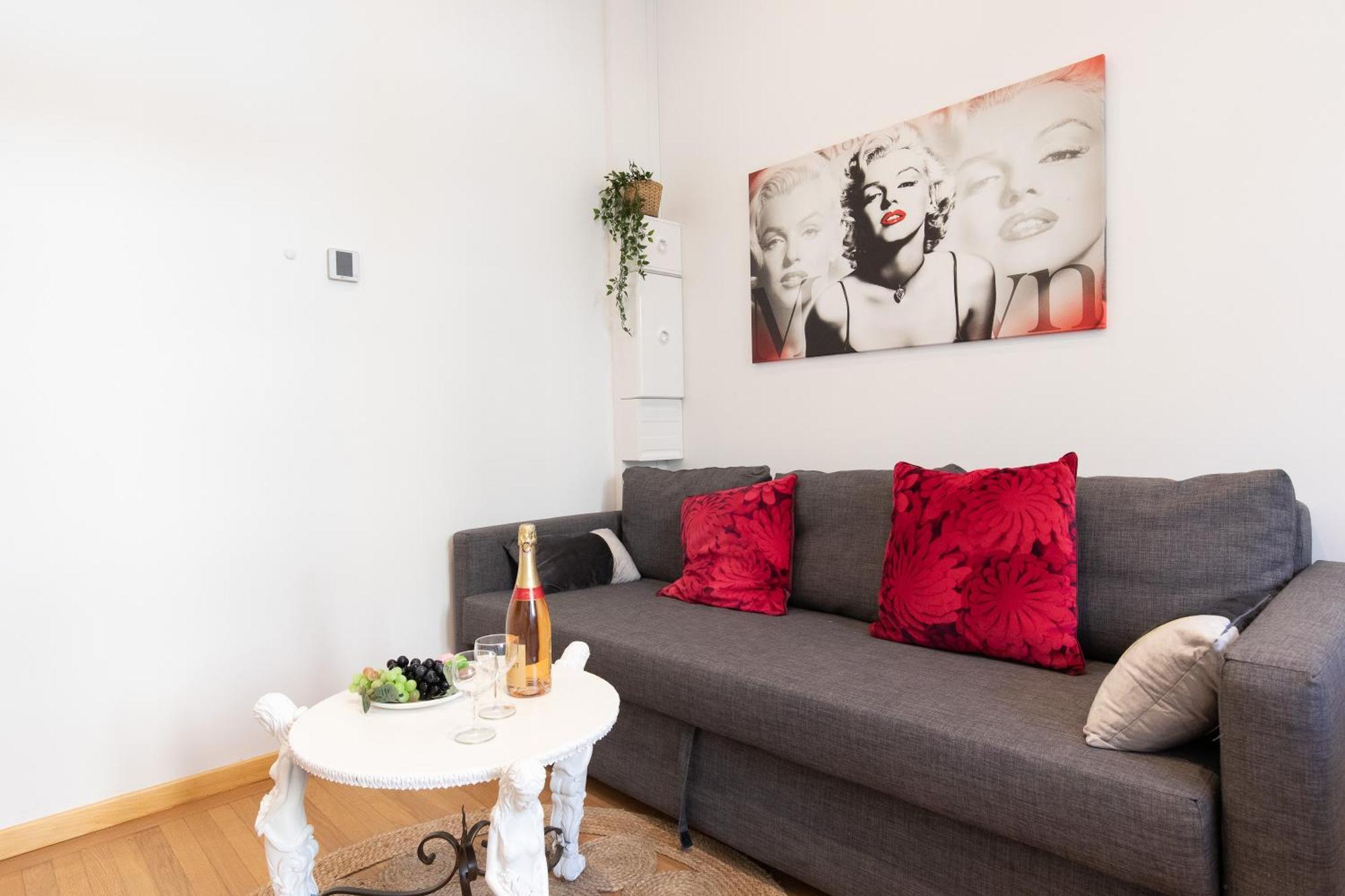 Pelige 5 Yourhosthelper Appartement *